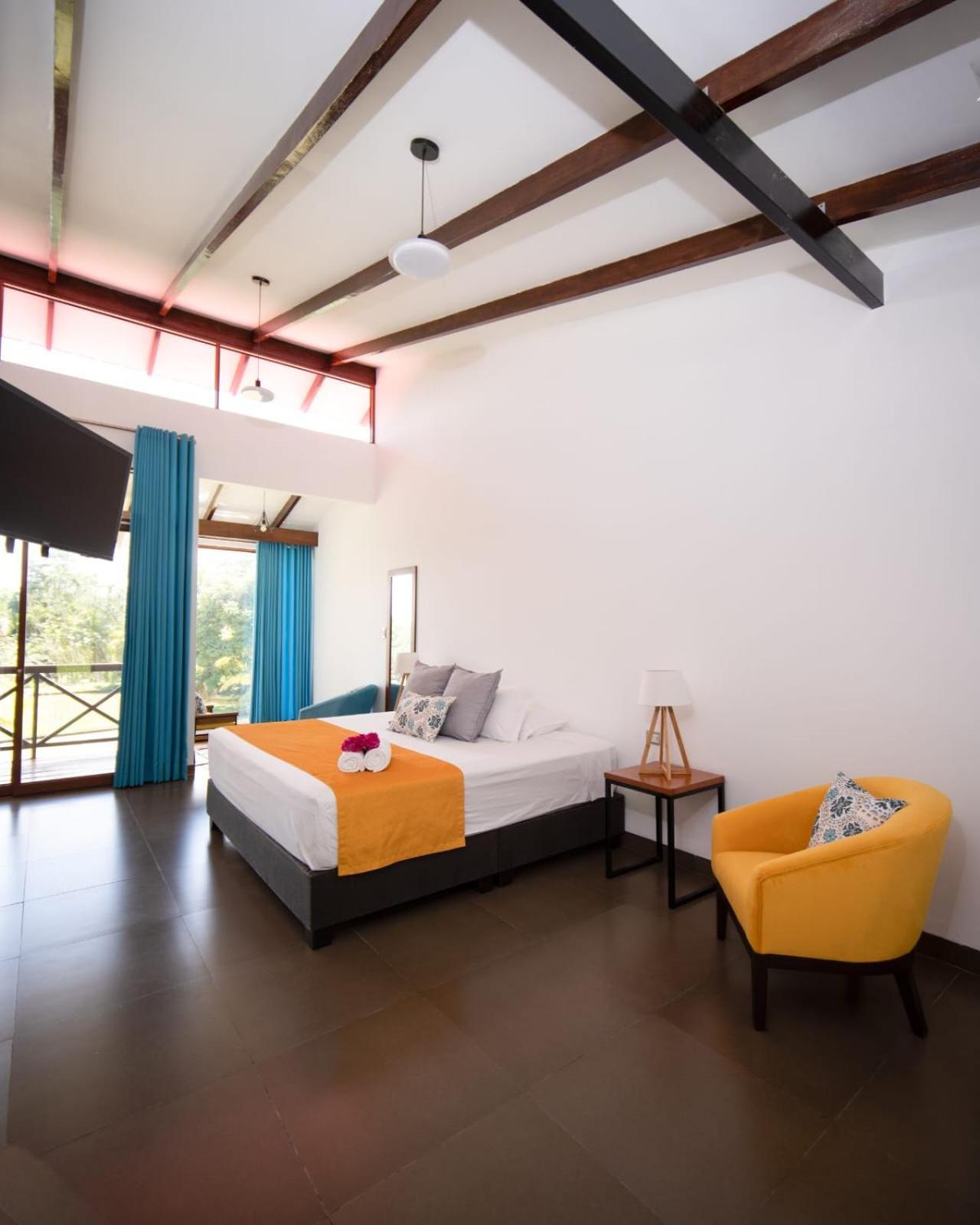 Hacienda Don Vicente Bungalows-타라포토 외부 사진